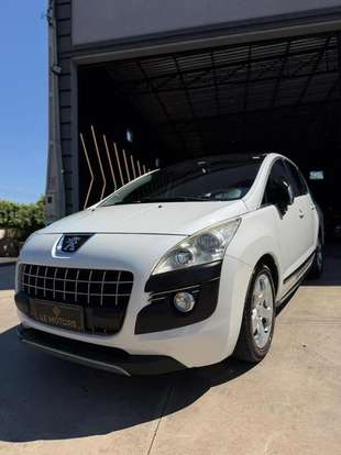 PEUGEOT-3008-2012
