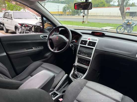 PEUGEOT-307-1.6 PRESENCE PACK SEDAN 16V FLEX 4P MANUAL PEUGEOT-307-2009