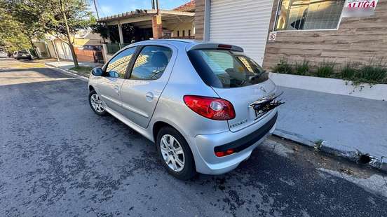 PEUGEOT-207-2009