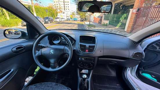 PEUGEOT-207-2009
