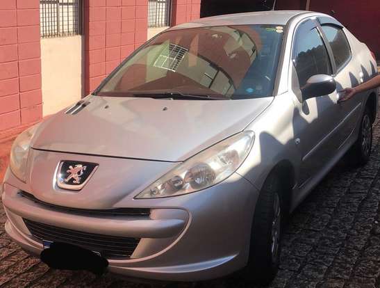 PEUGEOT-207-2009