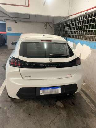 PEUGEOT-208-2022