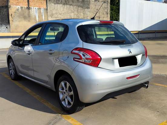 PEUGEOT-208-1.6 IN CONCERT 16V FLEX 4P AUTOMÁTICO PEUGEOT-208-2016