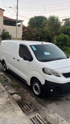 PEUGEOT-EXPERT-2022