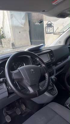 PEUGEOT-EXPERT-2022