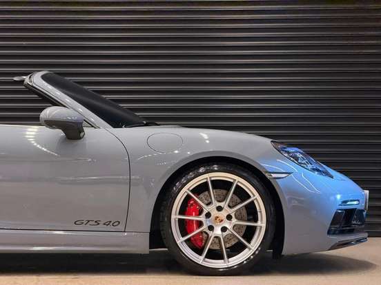 PORSCHE-718-4.0 H6 GASOLINA BOXSTER GTS PDK PORSCHE-718-2024