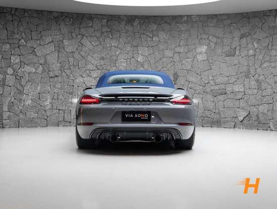PORSCHE-718-2023
