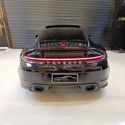 PORSCHE-911-2025