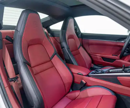 PORSCHE-911-2025