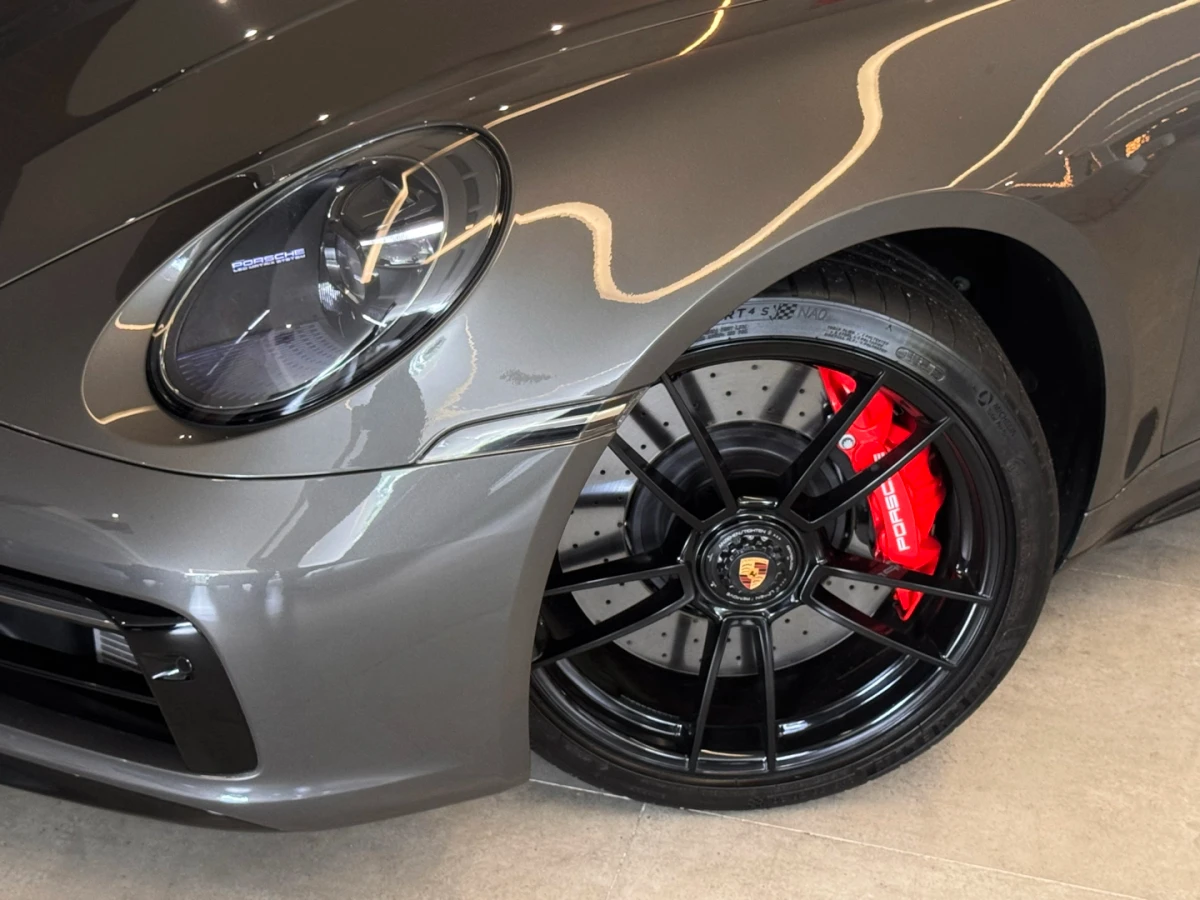 Porsche 911 — foto 4