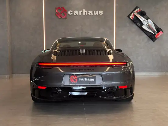 PORSCHE-911-2023