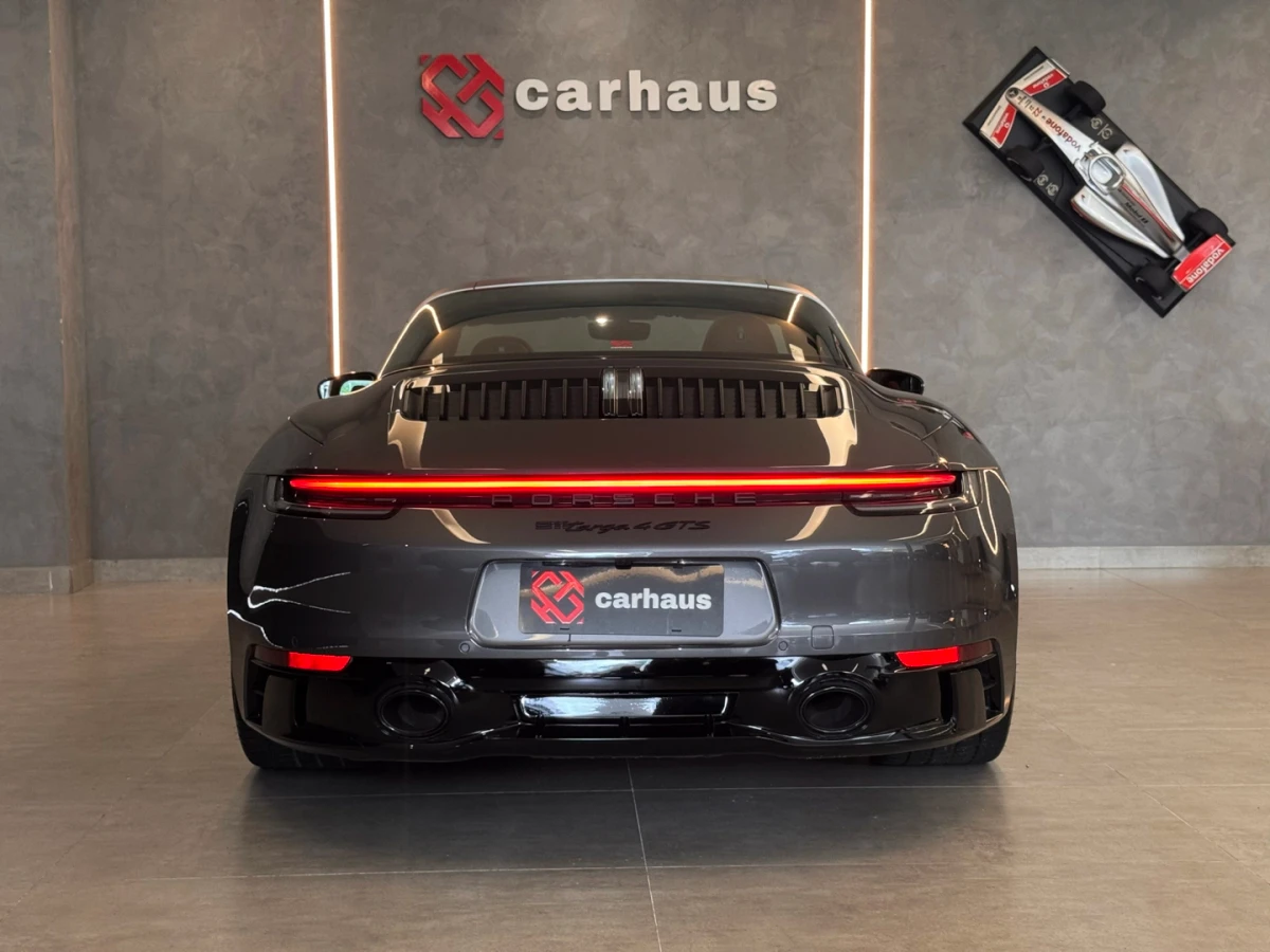Porsche 911 — foto 6