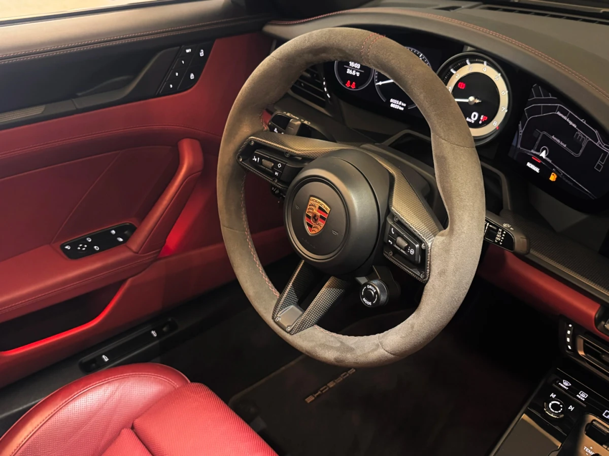 Porsche 911 — foto 17