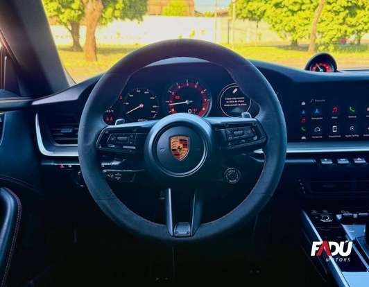 PORSCHE-911-2022