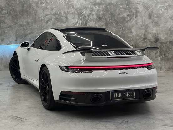 PORSCHE-911-2019