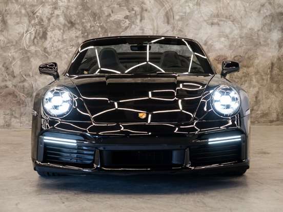 PORSCHE-911-2023
