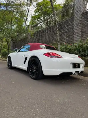 PORSCHE-BOXSTER-2011
