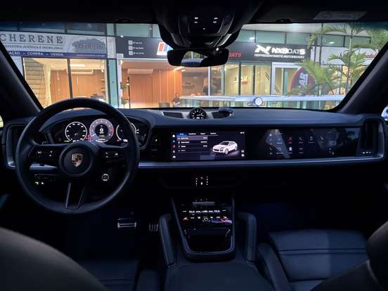 PORSCHE-CAYENNE-2024