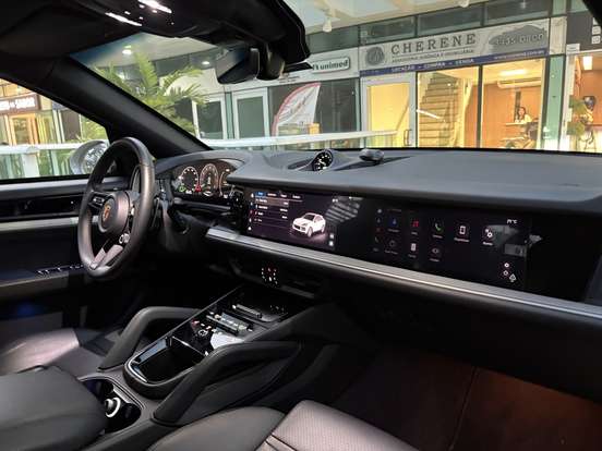 PORSCHE-CAYENNE-2024