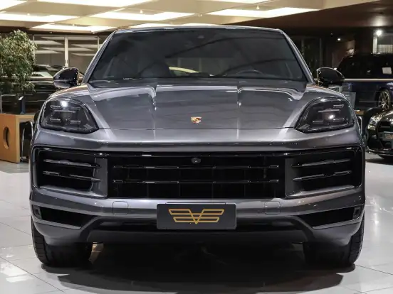 PORSCHE-CAYENNE-2023