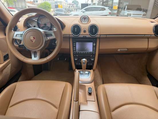 PORSCHE-CAYMAN-2010