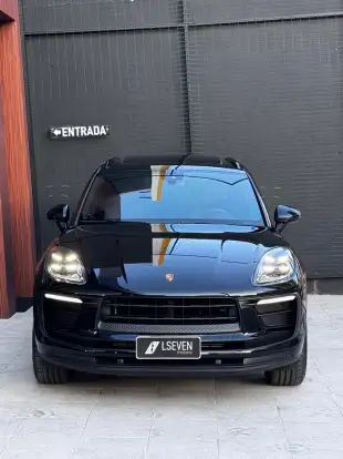 PORSCHE-MACAN-2023