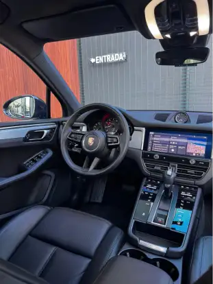 PORSCHE-MACAN-2023