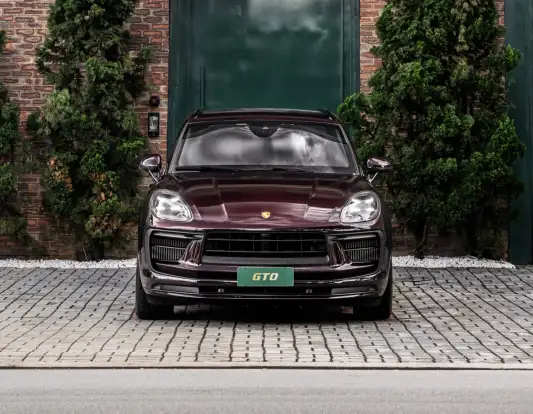PORSCHE-MACAN-2024