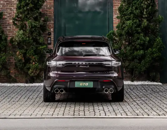 PORSCHE-MACAN-2024