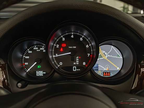 PORSCHE-MACAN-2024