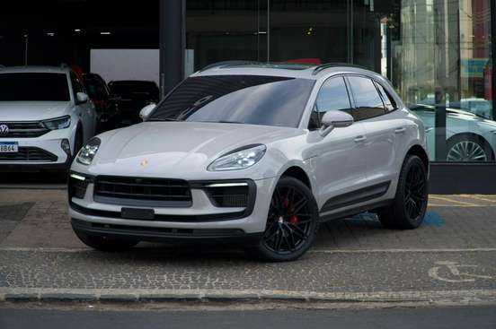 PORSCHE-MACAN-2023
