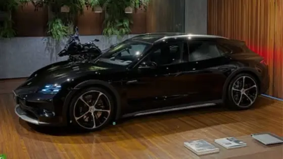 PORSCHE TAYCAN 4 CROSS TURISMO ELÉTRICO