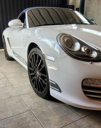 PORSCHE-BOXSTER-2012
