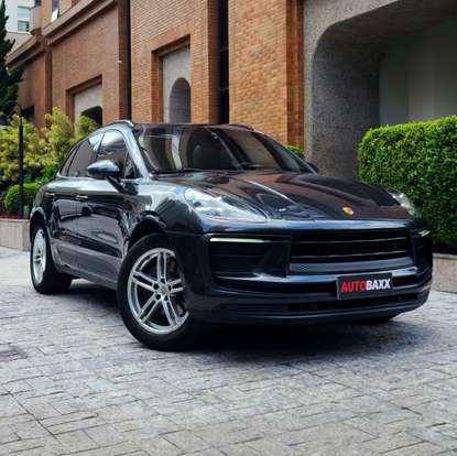 PORSCHE-MACAN-2022