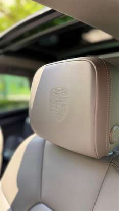 PORSCHE-MACAN-2021