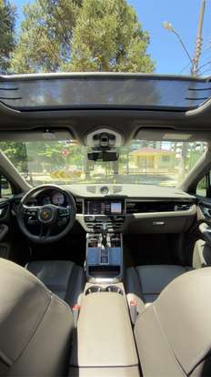 PORSCHE-MACAN-2021