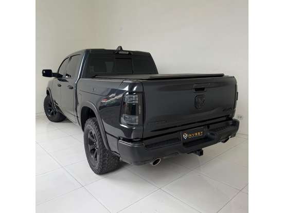 RAM-1500-5.7 V8 GASOLINA REBEL CD 4X4 AUTOMÁTICO RAM-1500-2021