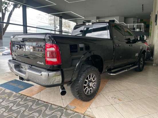 RAM-2500-6.7 I6 TURBO DIESEL LARAMIE CD 4X4 AUTOMÁTICO RAM-2500-2021