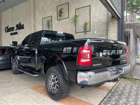 RAM-2500-6.7 I6 TURBO DIESEL LARAMIE CD 4X4 AUTOMÁTICO RAM-2500-2021