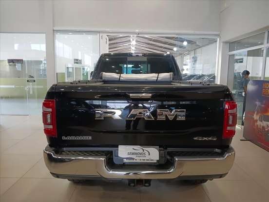 RAM-2500-6.7 I6 TURBO DIESEL LARAMIE CD 4X4 AUTOMÁTICO RAM-2500-2021
