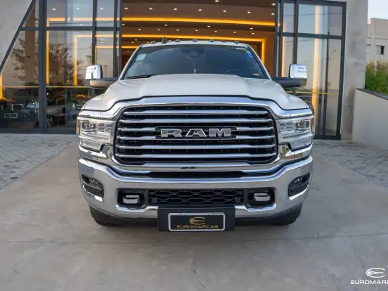 RAM-3500-6.7 I6 TURBO DIESEL LIMITED LONGHORN CD 4X4 AUTOMÁTICO RAM-3500-2024