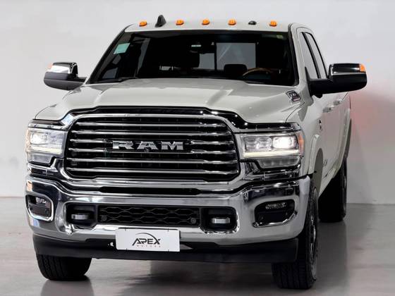 RAM 3500 6.7 I6 TURBO DIESEL LIMITED LONGHORN CD 4X4  AUTOMÁTICO