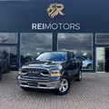 RAM CLASSIC 5.7 V8 GASOLINA LARAMIE CD 4X4 AUTOMÁTICO RAM CLASSIC 5.7 V8 GASOLINA LARAMIE CD 4X4 AUTOMÁTICO
