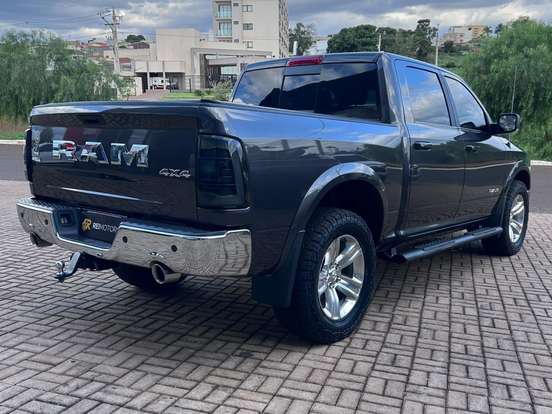 RAM-CLASSIC-5.7 V8 GASOLINA LARAMIE CD 4X4 AUTOMÁTICO RAM-CLASSIC-2023