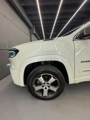 RAM-RAMPAGE-2.0 TURBO DIESEL LARAMIE 4X4 AUTOMÁTICO RAM-RAMPAGE-2024