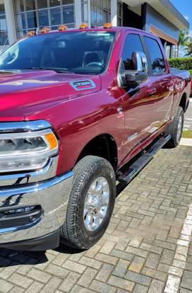 RAM-2500-6.7 I6 TURBO DIESEL LARAMIE CD 4X4 AUTOMÁTICO RAM-2500-2023