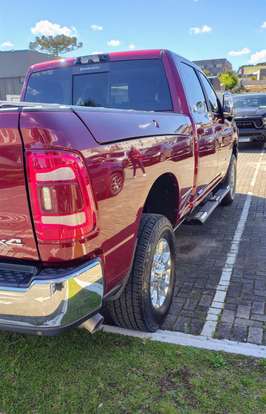 RAM-2500-6.7 I6 TURBO DIESEL LARAMIE CD 4X4 AUTOMÁTICO RAM-2500-2023