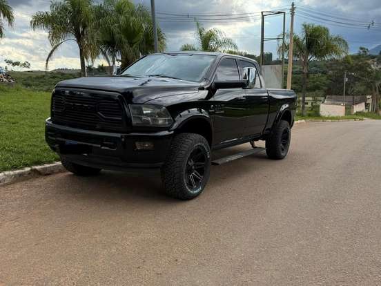 RAM-2500-6.7 LARAMIE 4X4 CD I6 TURBO DIESEL 4P AUTOMÁTICO RAM-2500-2012