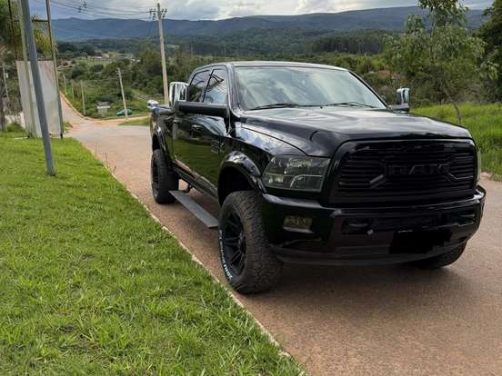 RAM-2500-6.7 LARAMIE 4X4 CD I6 TURBO DIESEL 4P AUTOMÁTICO RAM-2500-2012