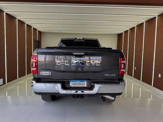 RAM-3500-6.7 I6 TURBO DIESEL LIMITED LONGHORN CD 4X4 AUTOMÁTICO RAM-3500-2022